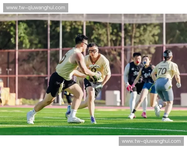 橄榄球拉伸：让你在赛场上更灵活、更强悍的秘密武器